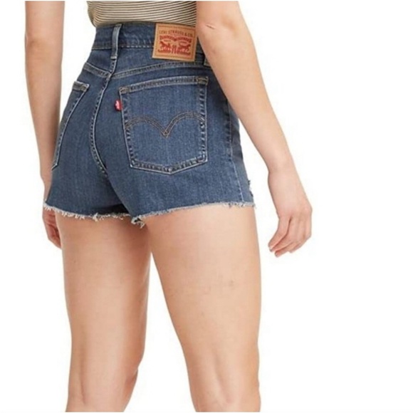 Levi's High Rise shorts,  NWT, Size 30. - Picture 1 of 7